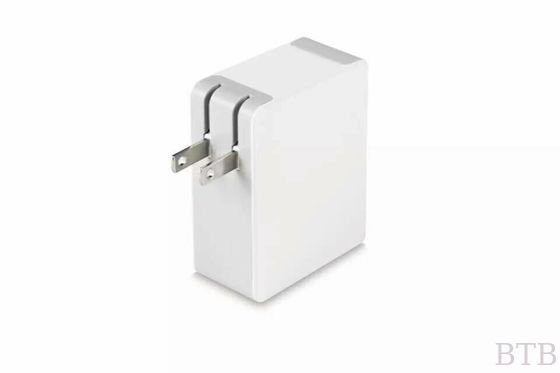 US plug 4 USB universal adapter mini travel adapter supplier