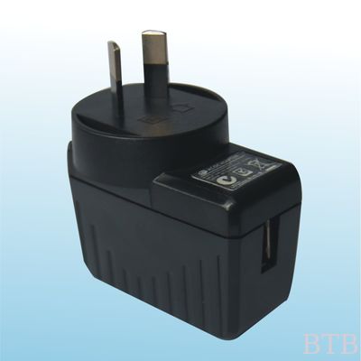 LVD FCC ROHS EMC CE UL certified - single usb port -2.1A 5V adaptors supplier
