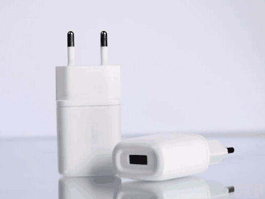 IC quick charge 2.0 usb travel charger,qc3.0 quick charger,usb wall charger smart usb charger supplier